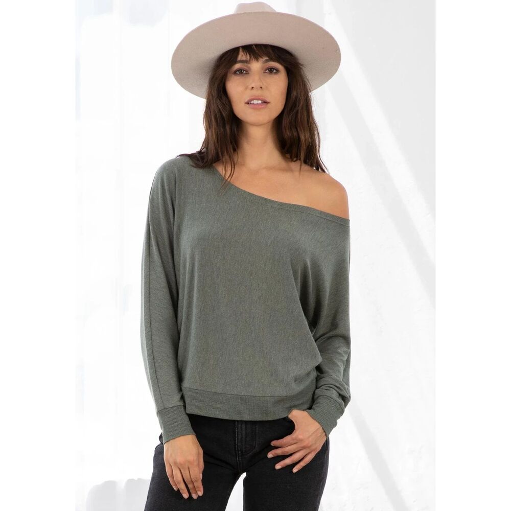 LOVESTITCH Army Green Ready To Go Off The Shoulder Long Sleeve Top Size M